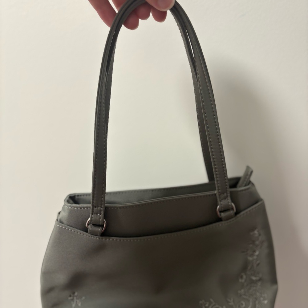 Liz Claiborne Villager Y2K Grey Embroidered Handbag‎ Women's Mini Shoulder Bag - Picture 5 of 16